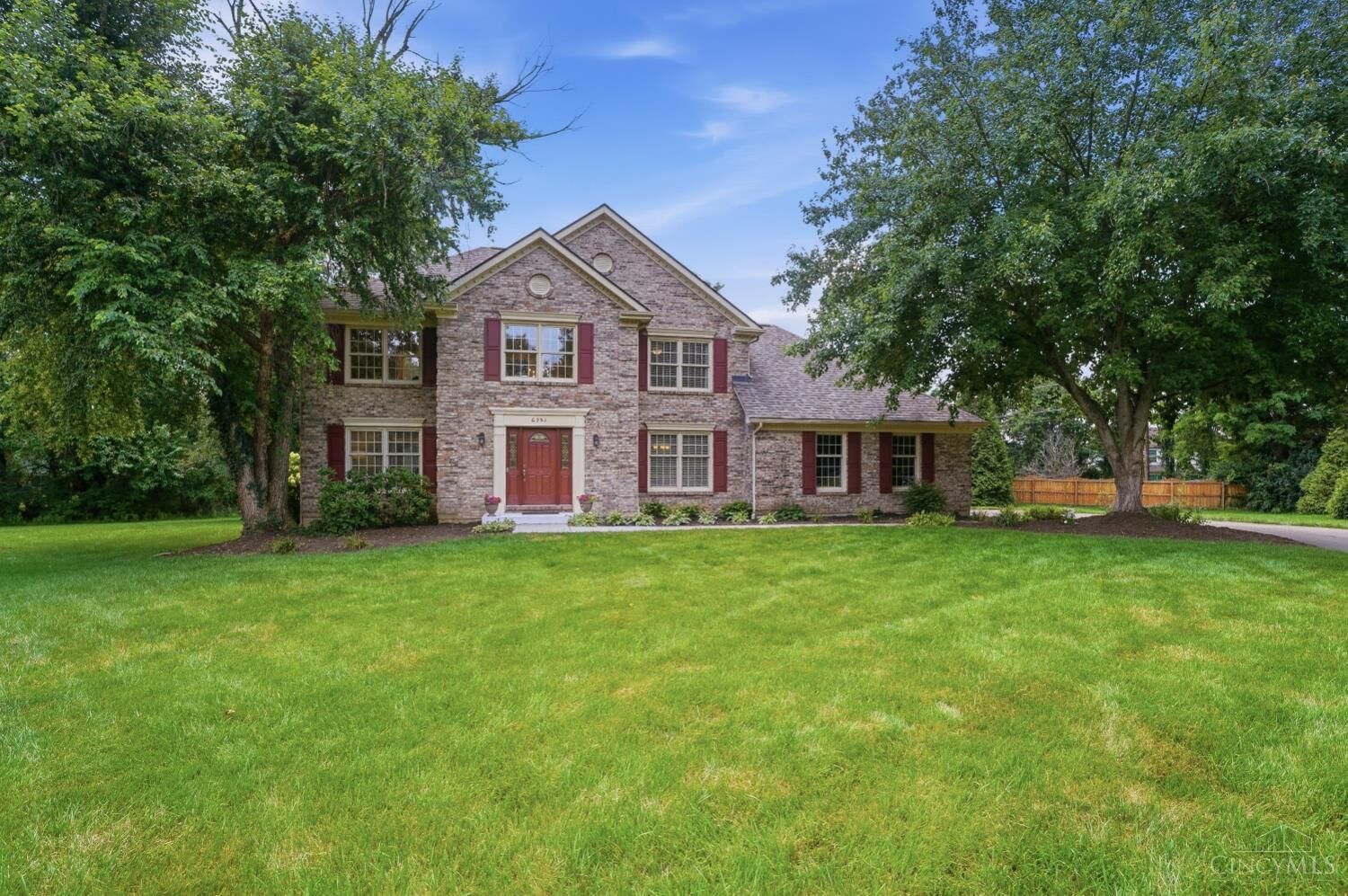 Property Photo:  6351 S Devonshire Drive  OH 45140 