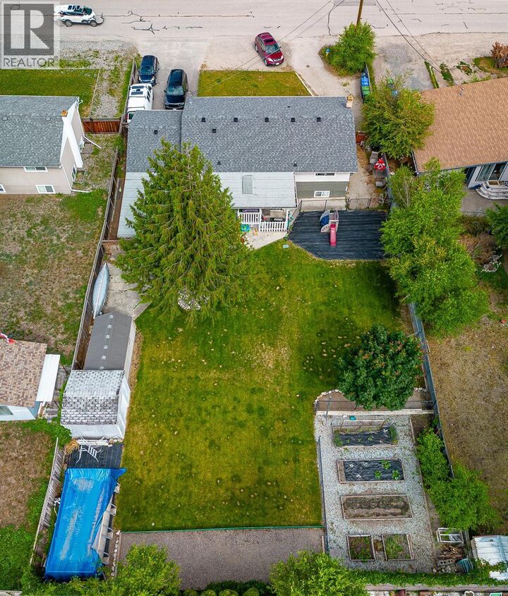 Property Photo: 420 Asher Road BC V1X 3H7