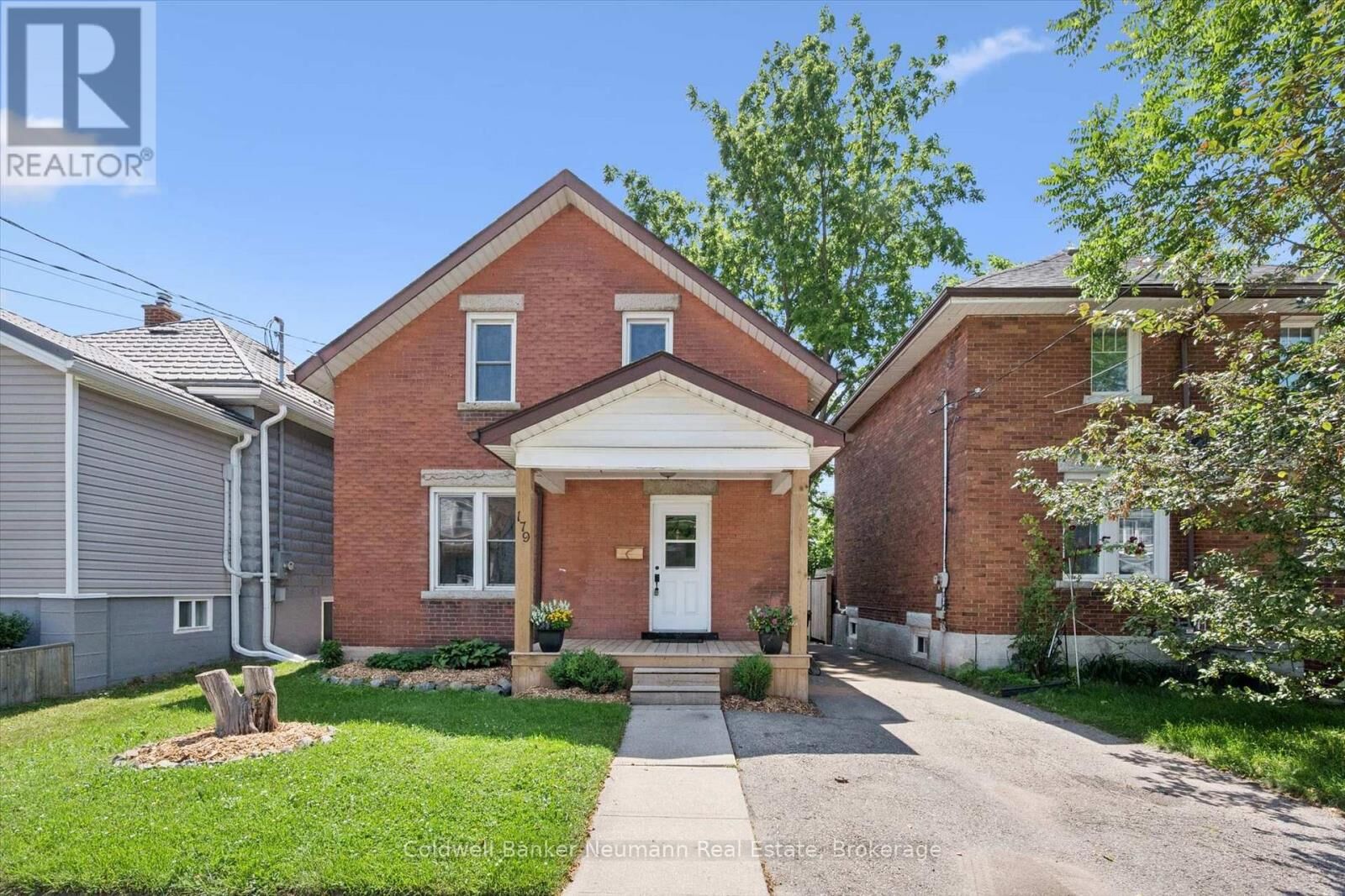 Property Photo: 179 Elizabeth Street ON N1E 2X5