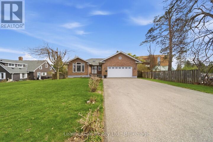 3 Rosemary Road — photo 1