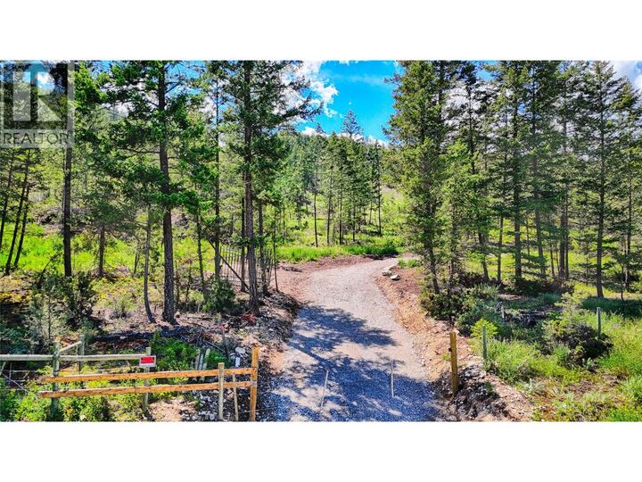 Property Photo: 5571 93/95 Highway BC V0B 1L2