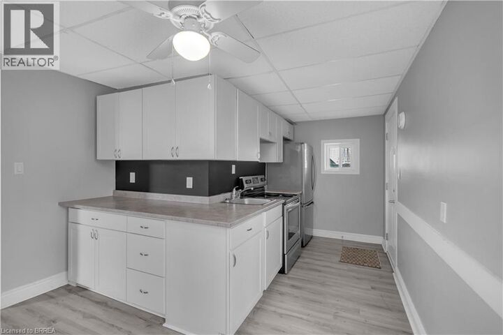 Property Photo: 67 Cayuga Street ON N3S 1W7