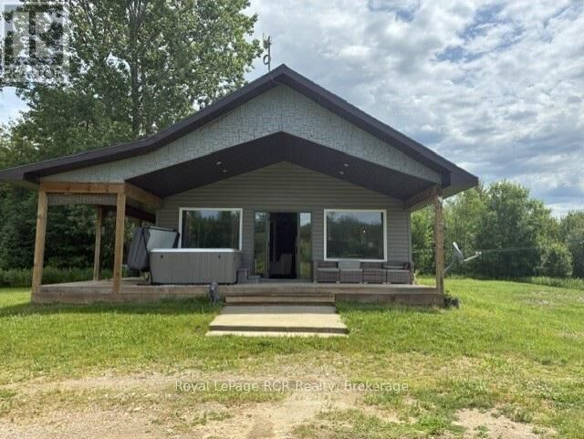 Property Photo: 382162 East Concession 17 Road East ON N0H 2T0