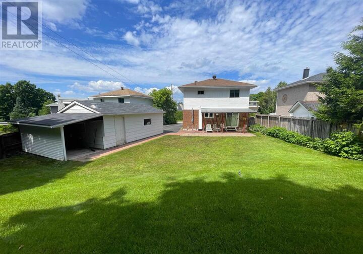 Property Photo:  37 Westview Cres  ON P5A 2B3 