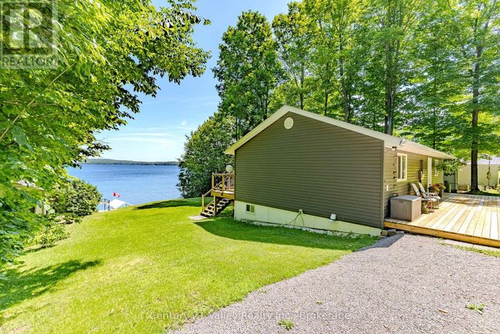 Property Photo:  141 Mulberry Lane  ON K0J 1T0 