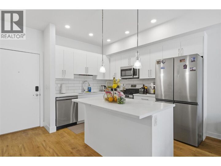 Property Photo: 2046 Robson Place 216 BC V2E 0A5