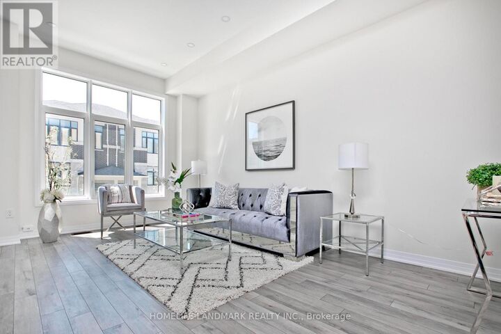 Property Photo: 33 Kahshe Lane ON L4S 0N7