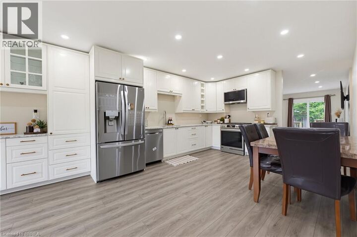 Property Photo: 125 Whitlaw Way ON N3L 4C9