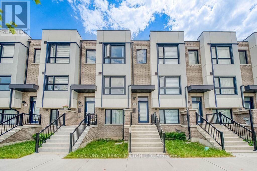 Property Photo: 147 Hunt Street ON L1S 7M3