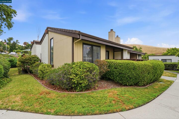 Property Photo: 236 Tangerine CA 94583