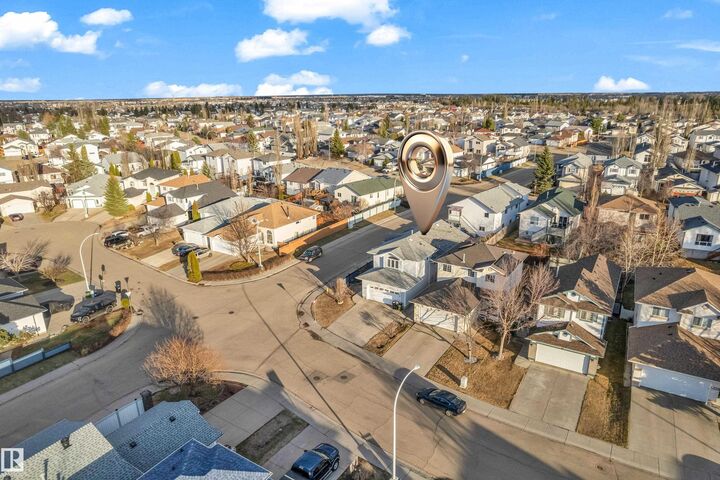 Property Photo:  4103 37A Avenue NW  AB T6L 7A1 