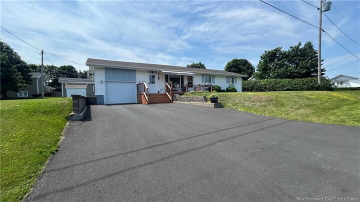 Property Photo:  16 Des Patriotes  NB E1W 1B6 