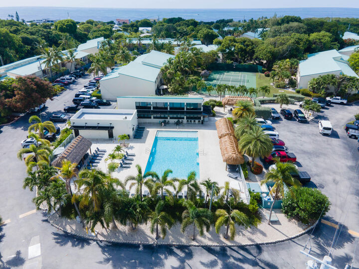 Property Photo:  87200 Overseas Highway Apt B 6  FL 33036 