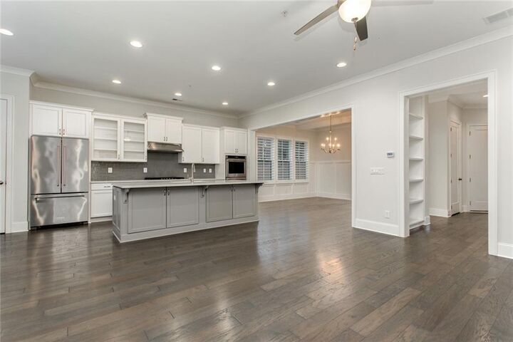 Property Photo: 300 Sonatina Terrace Y GA 30009