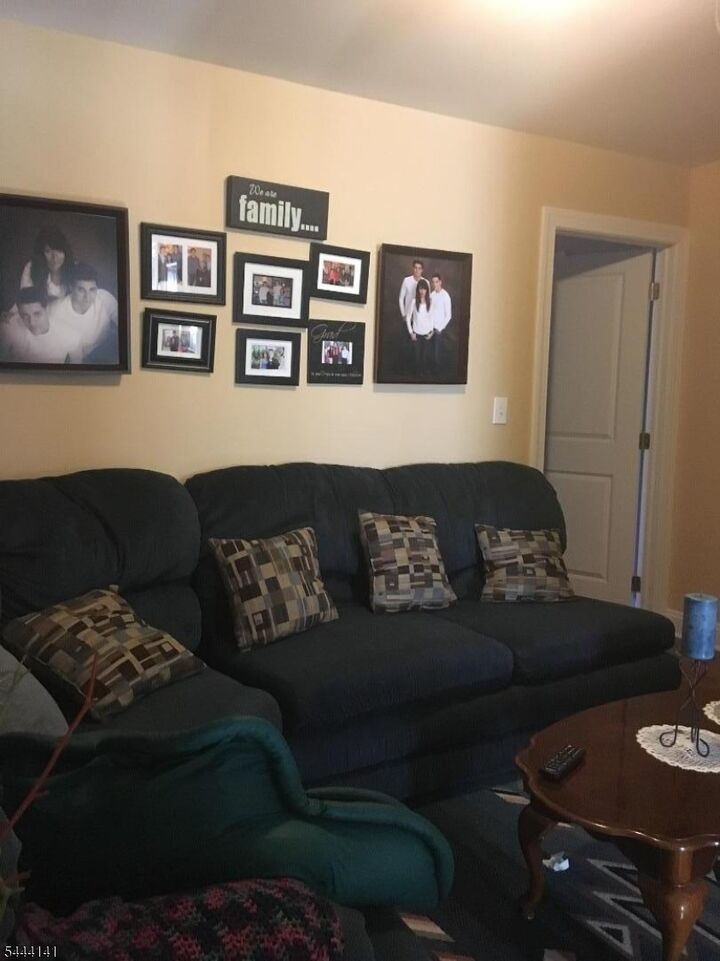 Property Photo:  11 Dogwood Ln 11  NJ 07420 