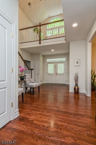 Property Photo:  5 Ramapo Ct  NJ 07722 