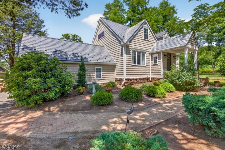 Property Photo: 84 Lambertville Hopewell Rd NJ 08525