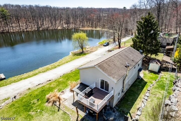Property Photo:  106 Starlight Rd  NJ 07480 