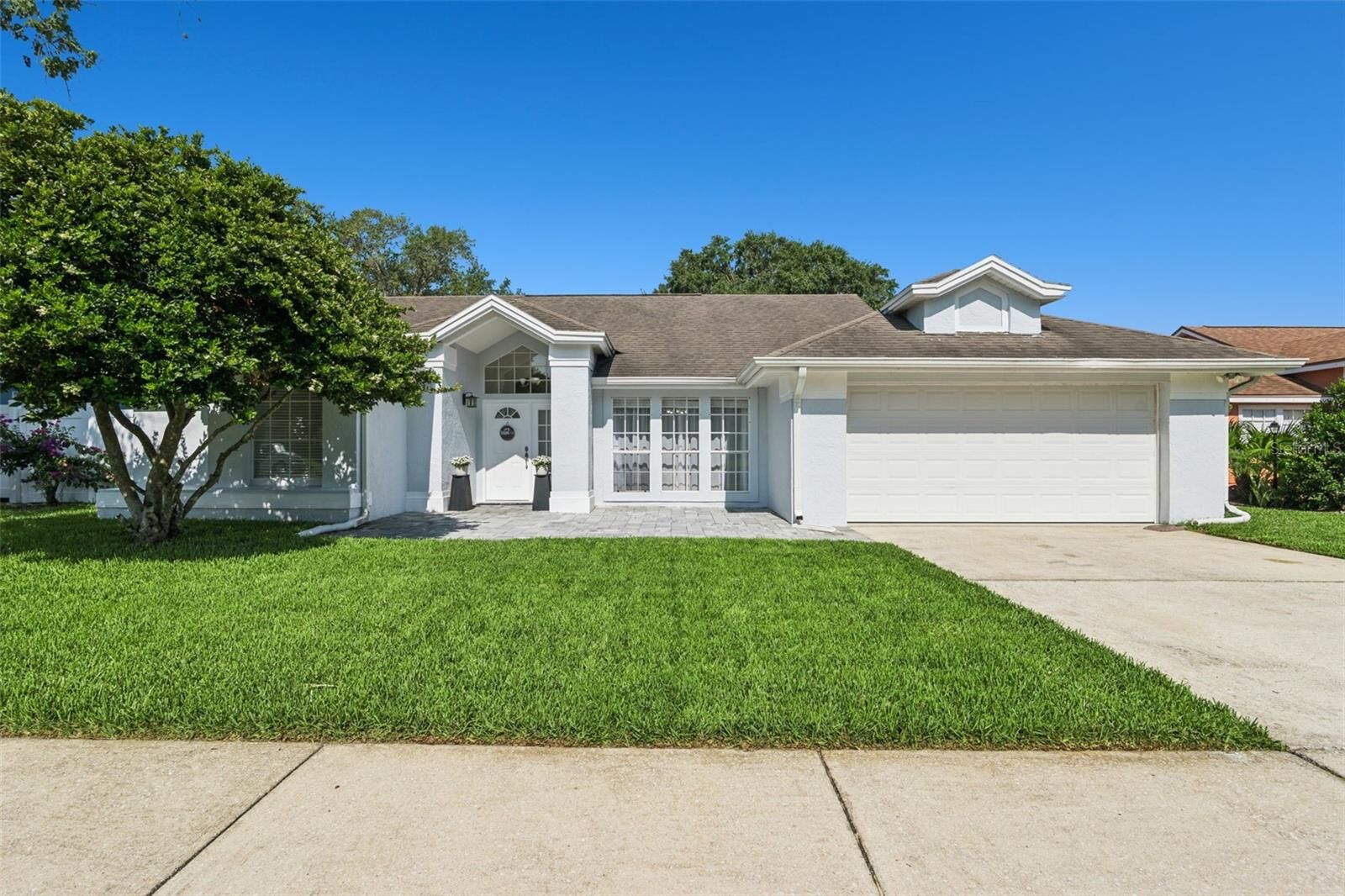 Property Photo: 1017 Turtle Creek Drive FL 32765
