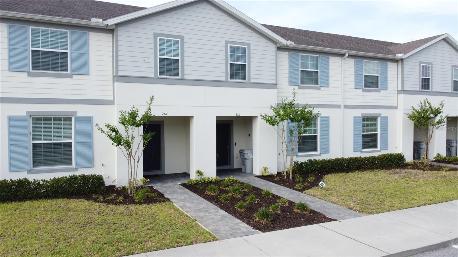 Property Photo:  267 Jetty Way  FL 33897 