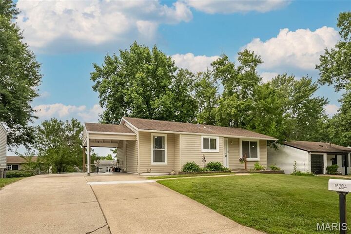 Property Photo:  204 Wild Winds Drive  MO 63368 
