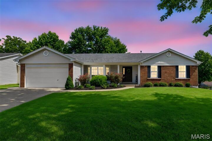 Property Photo: 1018 Harvest Home Circle MO 63304
