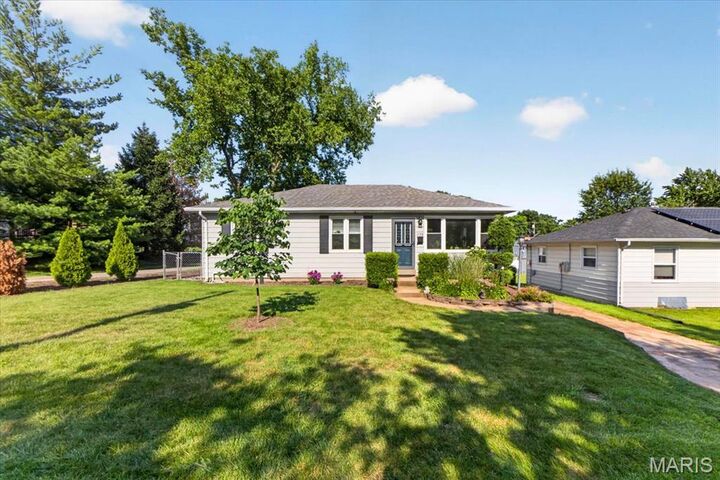 Property Photo:  1178 Margaret Lane  MO 63132 