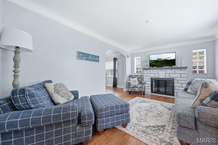 Property Photo: 5701 Tholozan Avenue MO 63109