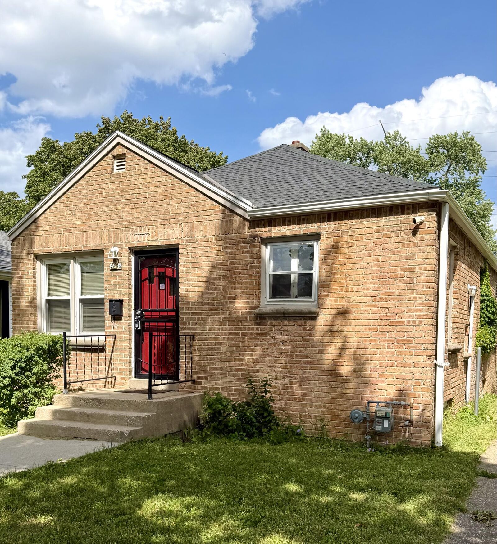 Property Photo: 4656 N 21st St WI 53209