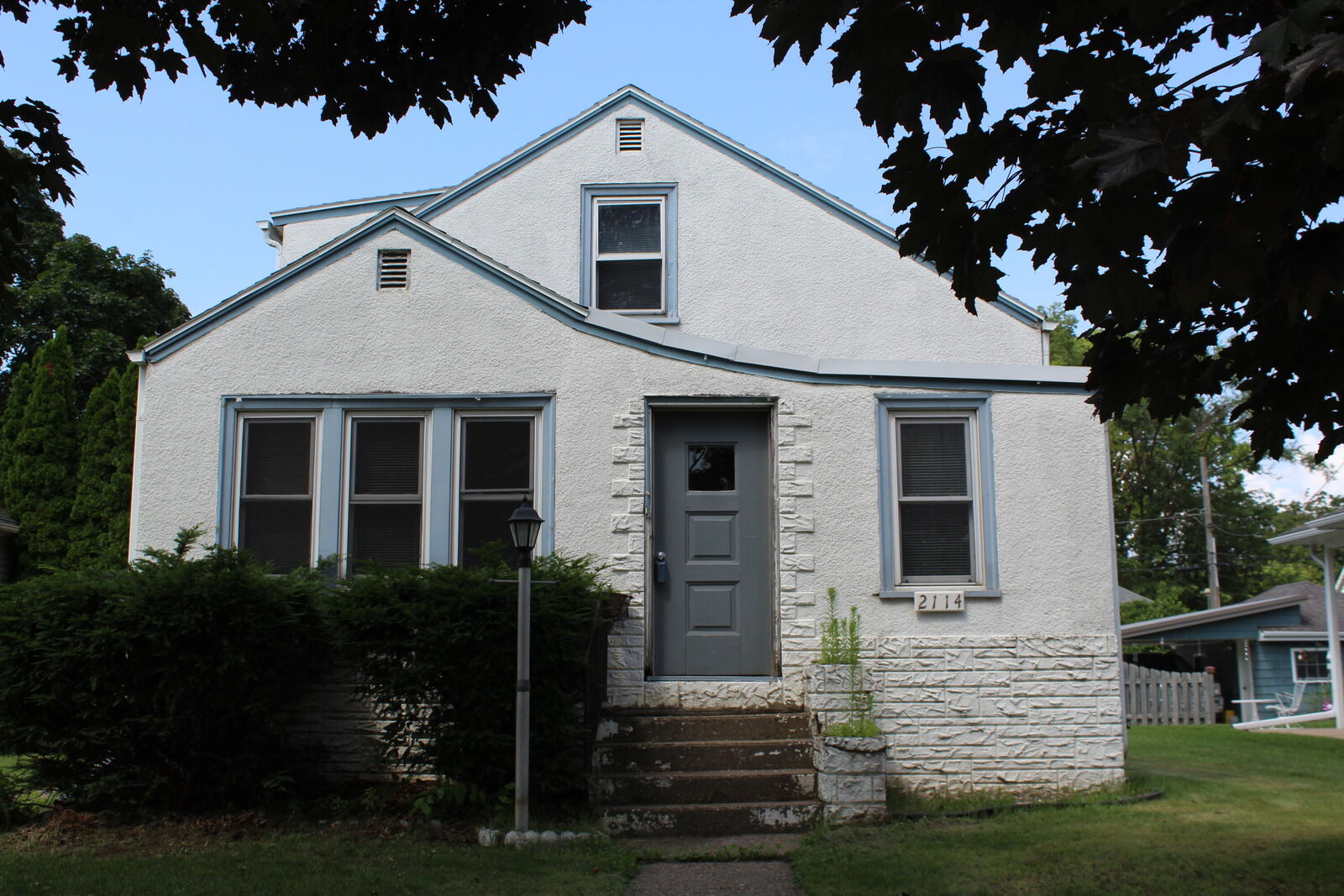 Property Photo:  2114 16th St S  WI 54601 