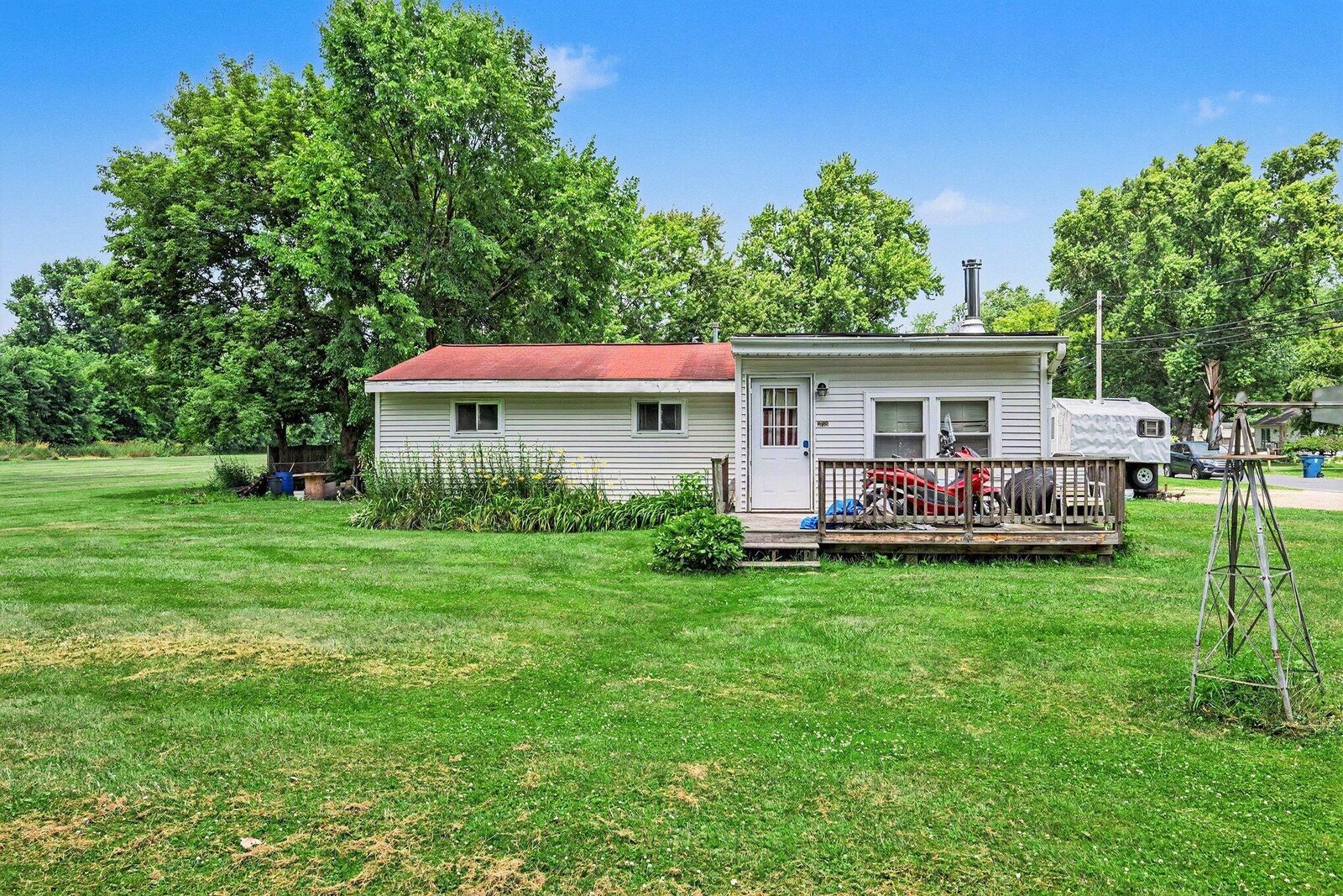 Property Photo: 3721 Market Street MI 49048