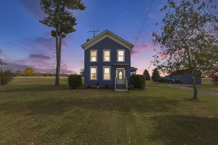 Property Photo: 55637 Bennett Road MI 49066