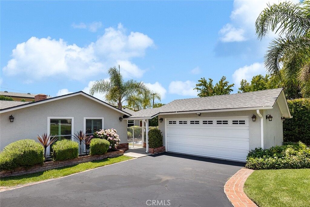 Property Photo: 1030 Cynthia CA 91107