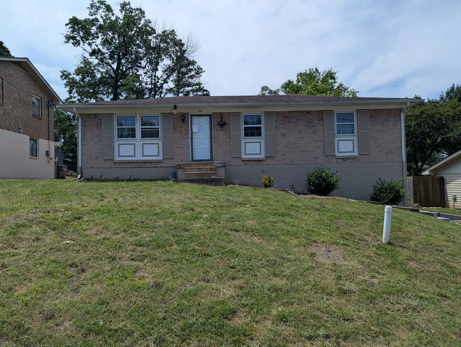 Property Photo:  824 Oakwood Terrace Dr  TN 37013 