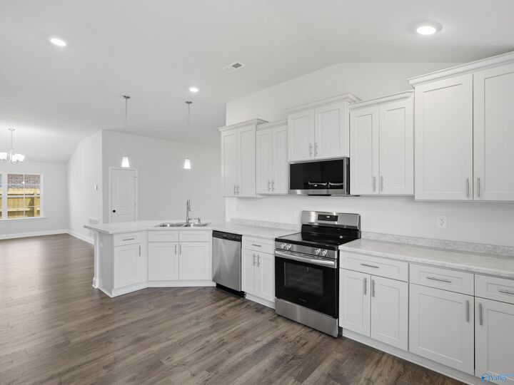 Property Photo:  15360 Wildflower Bend  AL 35611 