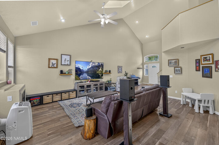 Property Photo:  1876 W Camelot Drive  AZ 86001 