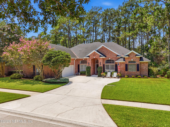 Property Photo: 8688 Rolling Brook Lane FL 32256