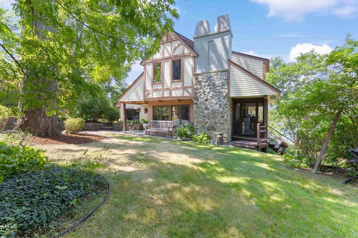 Property Photo:  21 Goodridge Avenue  NH 03079 