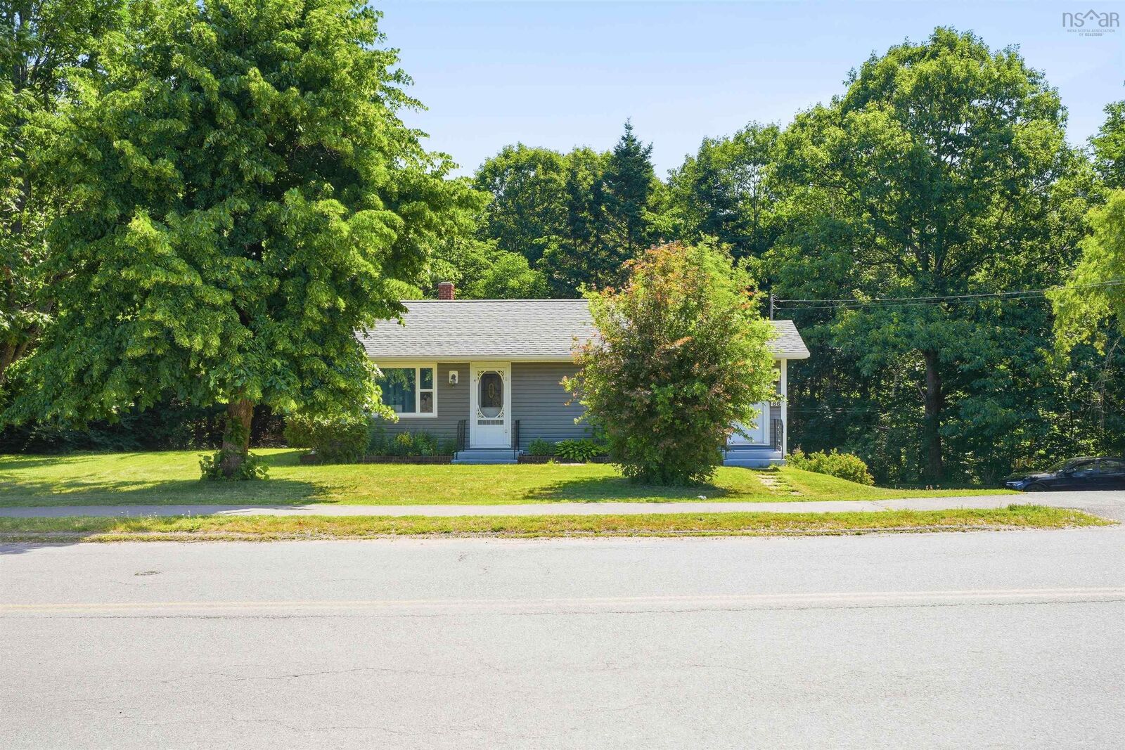 Property Photo: 86 Jones Road NS B4N 3N1