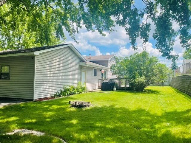 Property Photo:  19 Heights Road NW  MN 55376 