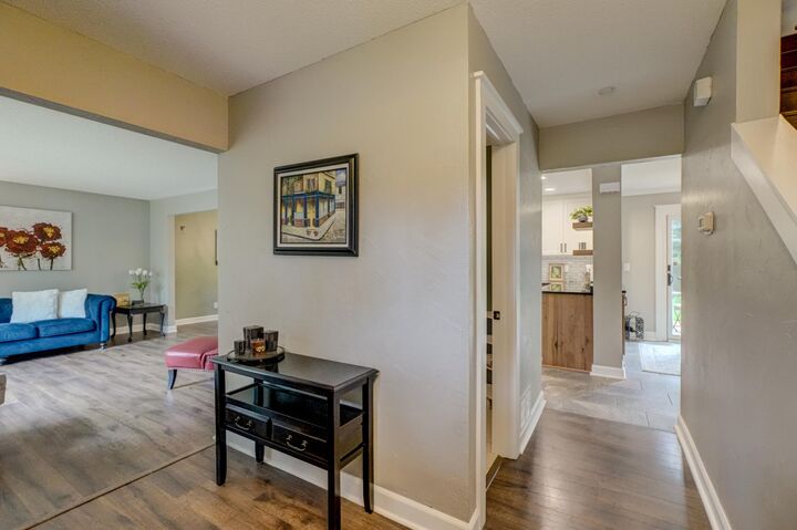 Property Photo: 2414 Oakridge Court MN 55082