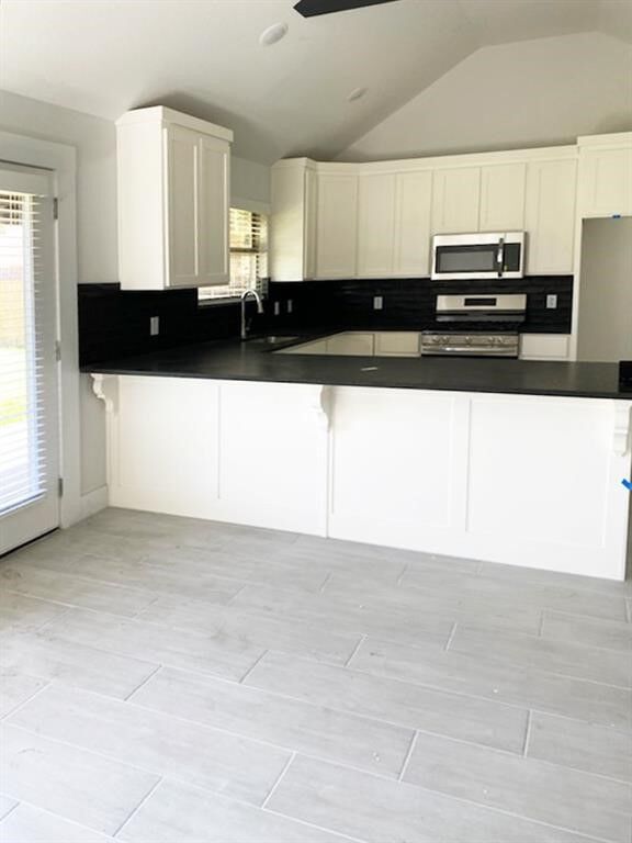 Property Photo: 911 W Carley Drive AR 72761