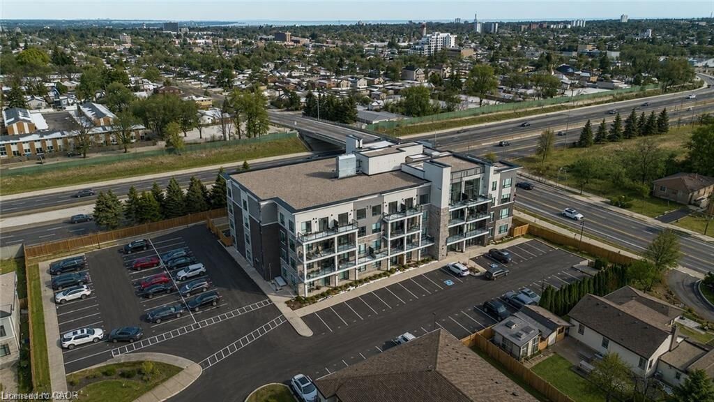 Property Photo:  120 Springvalley Crescent 306  ON L9C 0E4 