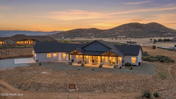 Property Photo:  9330 N Concho Street  AZ 86315 