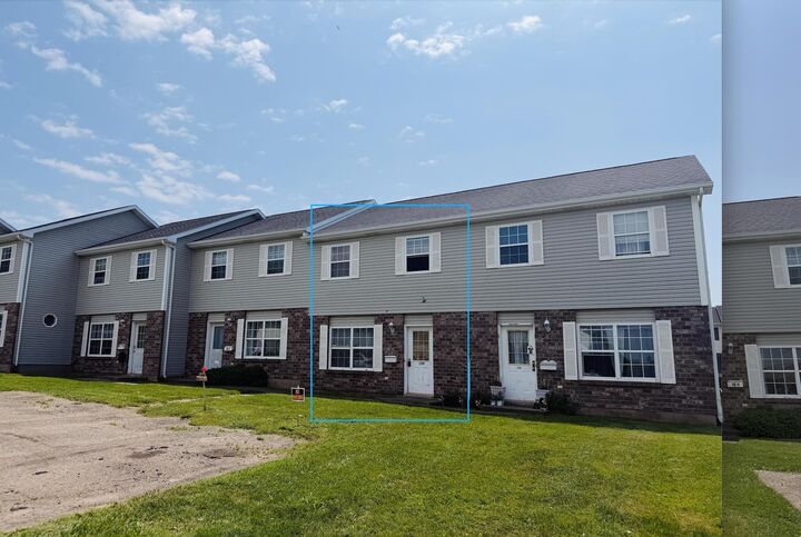 Property Photo: 12B Browns Court #102 PE C1A 9H3