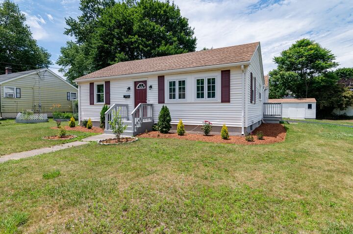 Property Photo:  43 Chestnut Avenue  MA 01501 