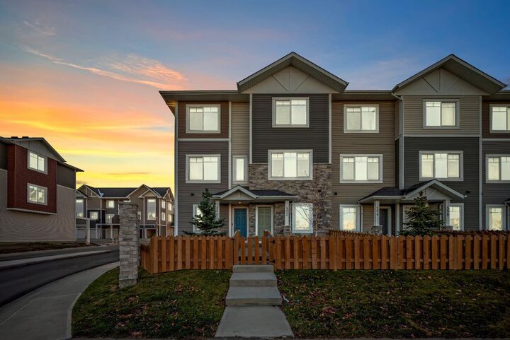 Property Photo: 450 Canals Crossing SW AB T4B 4L3