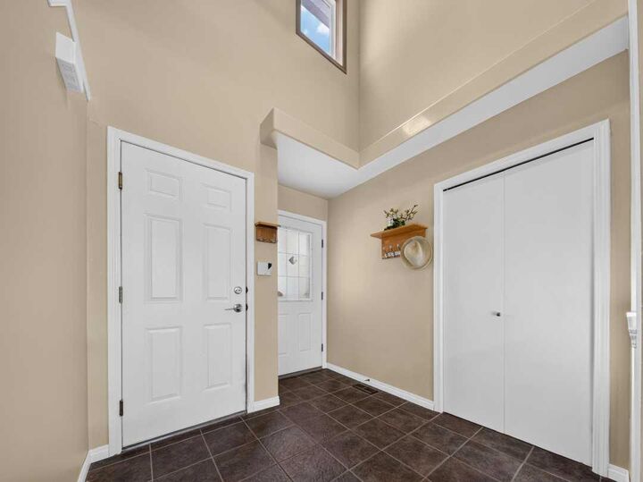 Property Photo: 125 Coverton Circle NE AB T3K 4R7
