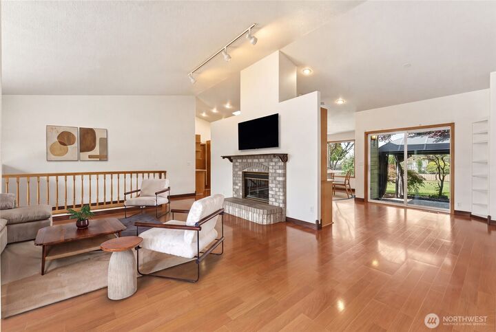 Property Photo: 1022 Southview Drive WA 99362