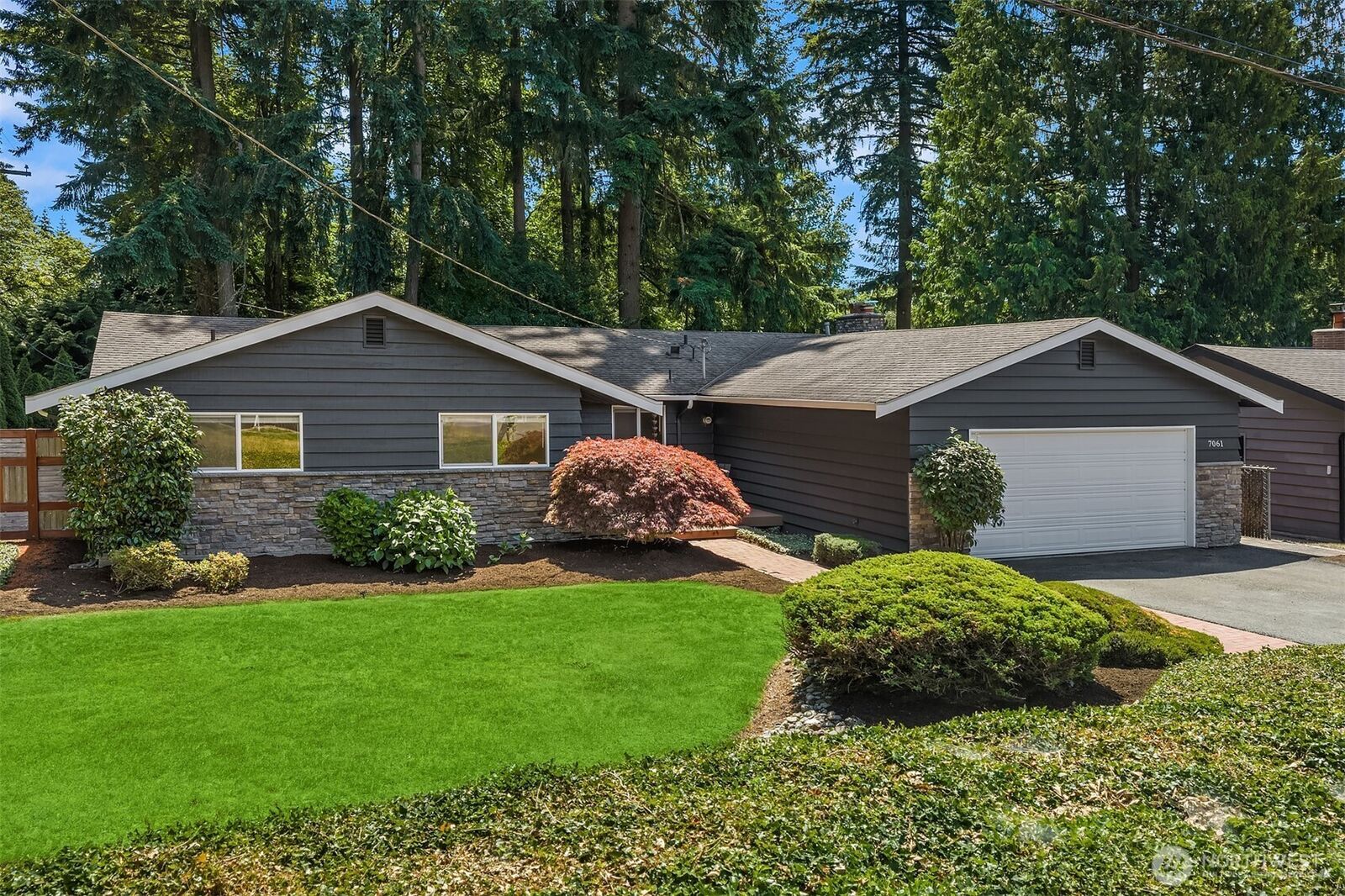 Property Photo: 7061 NE 137th Street WA 98034